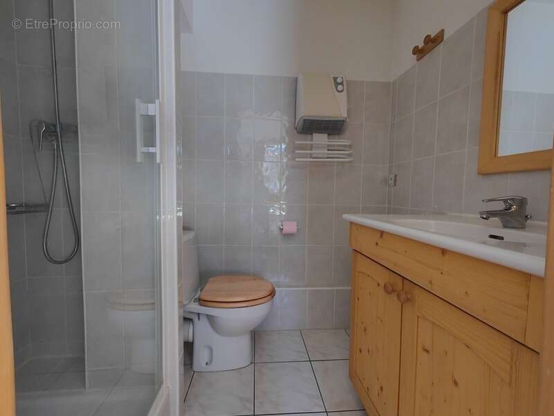 Appartement à AVRIEUX