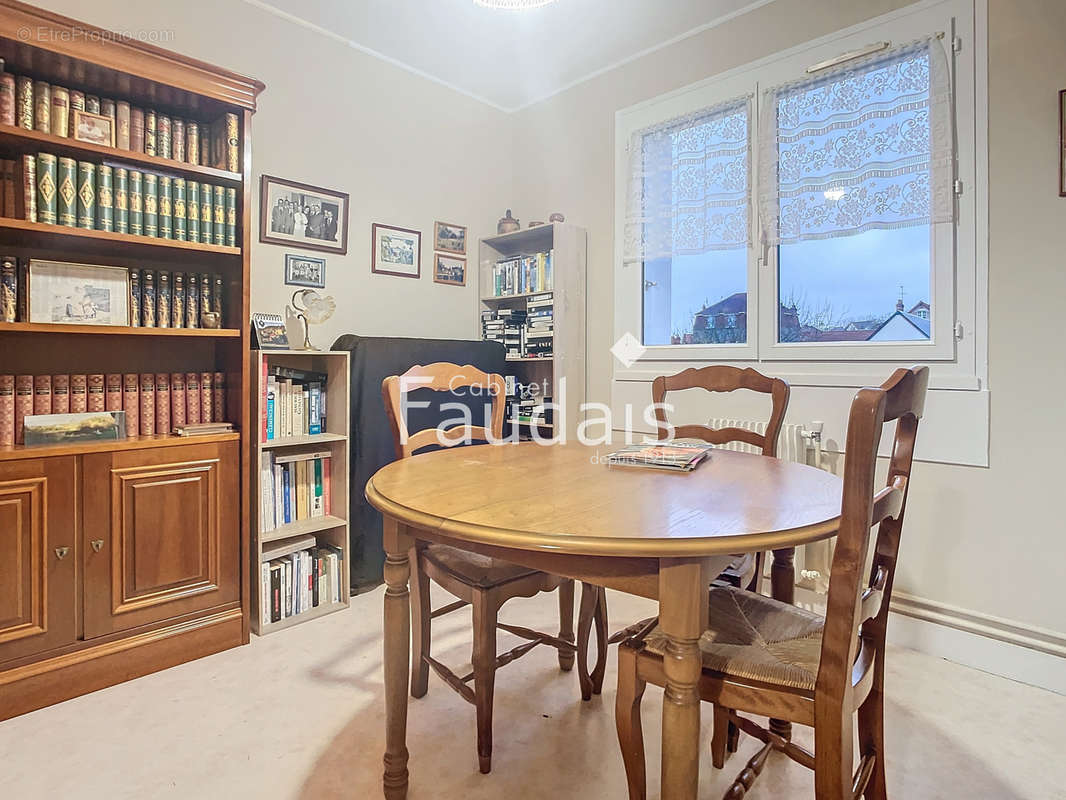 Appartement à GRANDCAMP-MAISY