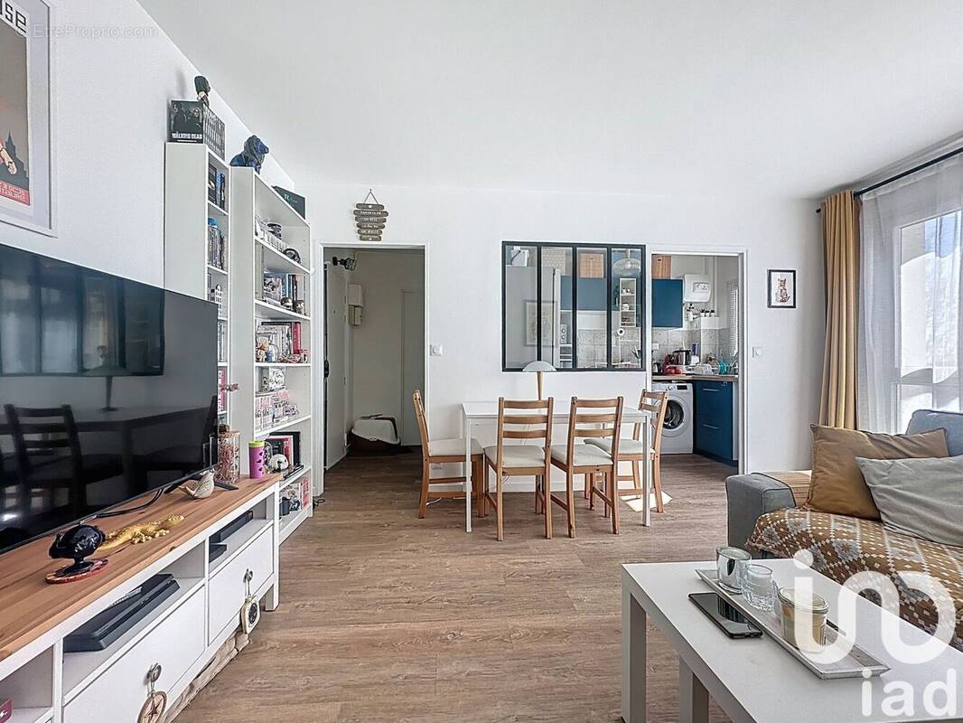 Photo 1 - Appartement à THIAIS