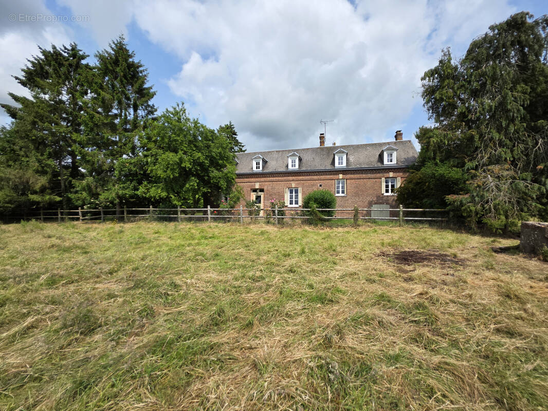 Maison à BERNAY