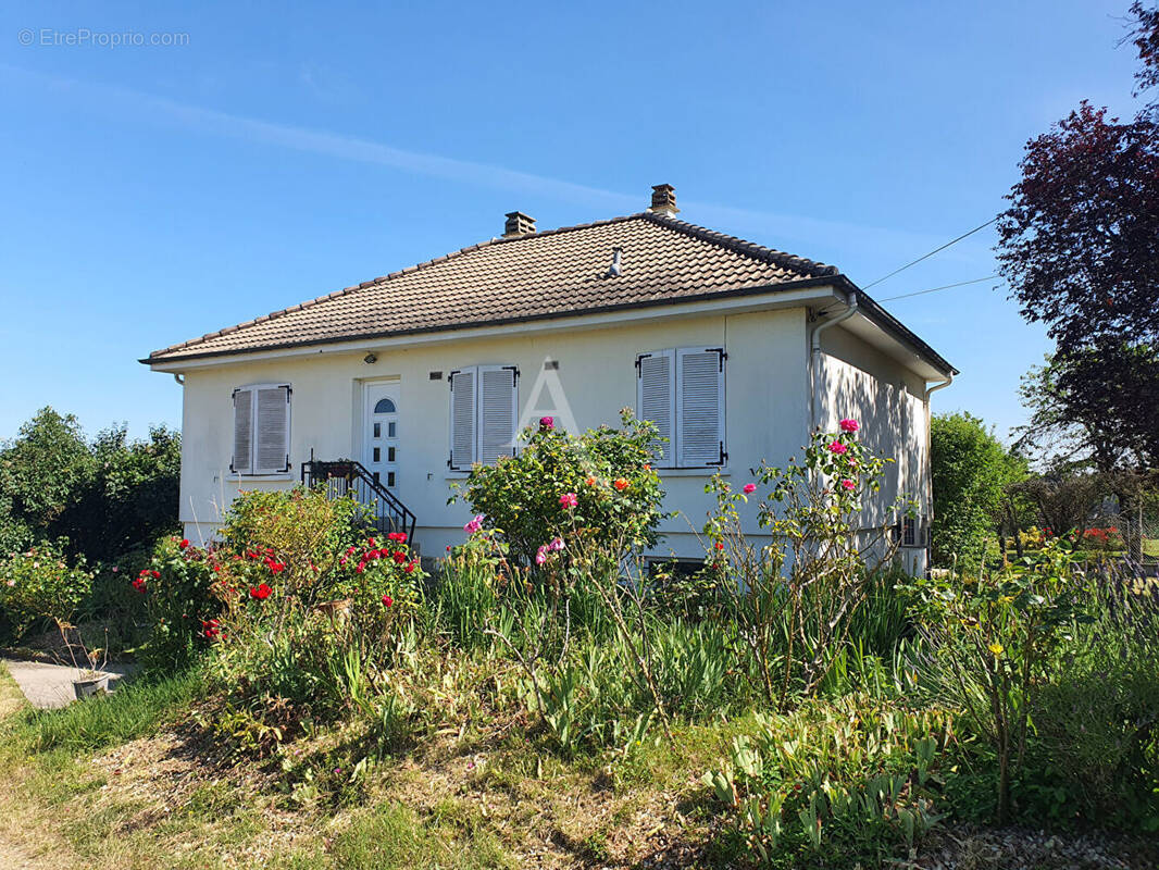Maison à SAINT-AIGNAN