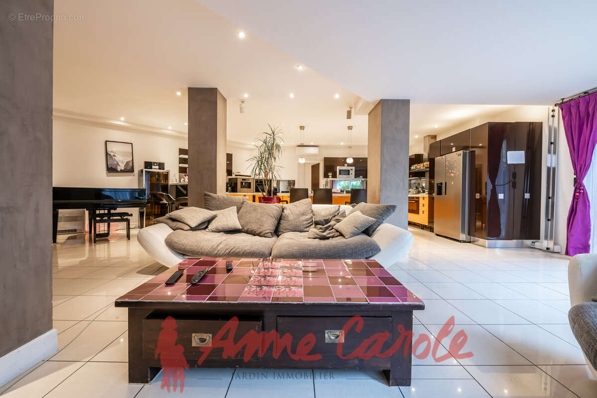 Appartement à JOINVILLE-LE-PONT