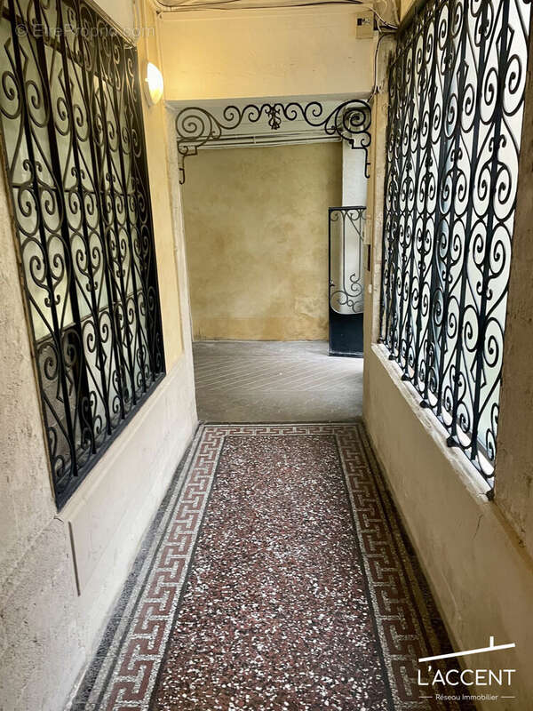 Appartement à NIMES