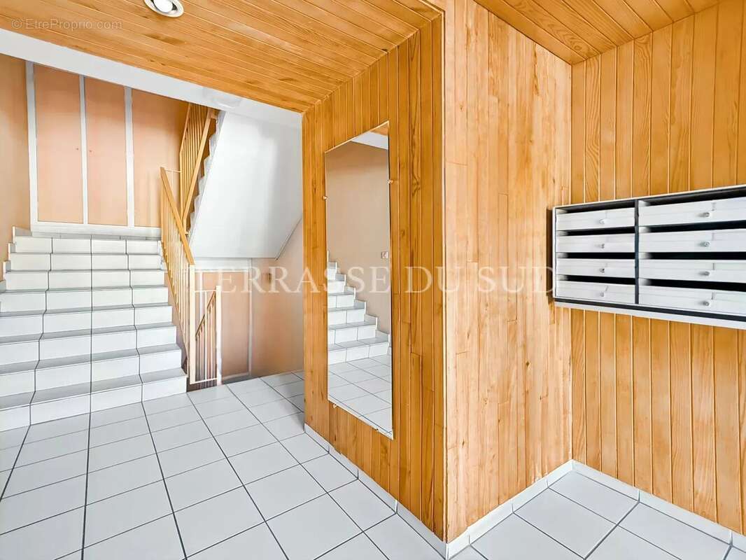 Appartement à MARSEILLE-13E