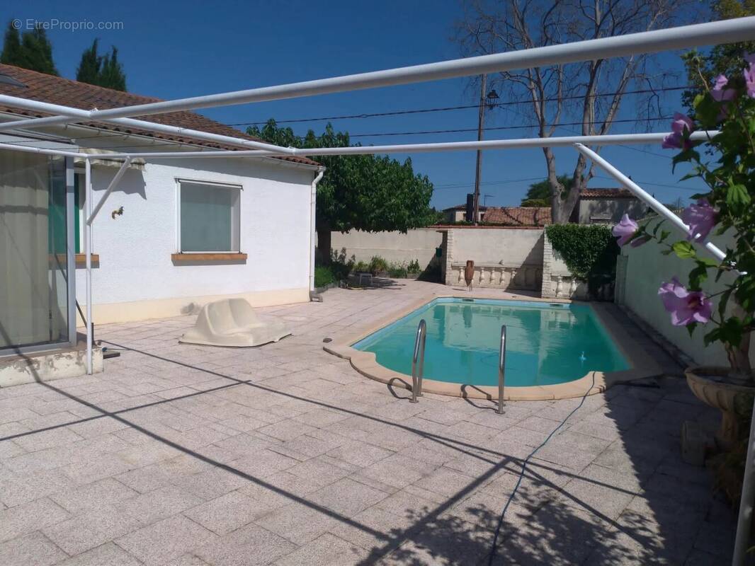Maison à GRANS