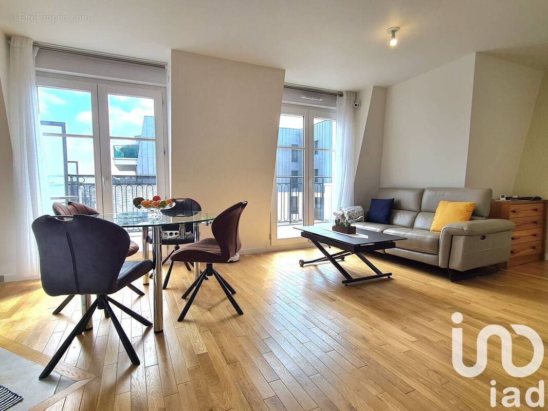 Photo 1 - Appartement à CLAMART