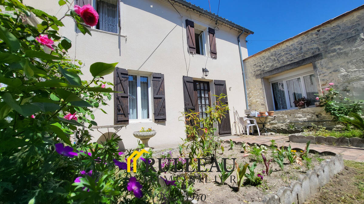 Maison à SAINT-GERVAIS