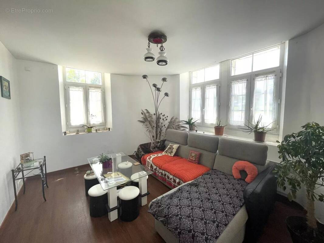 Appartement à SAUVETERRE-DE-BEARN
