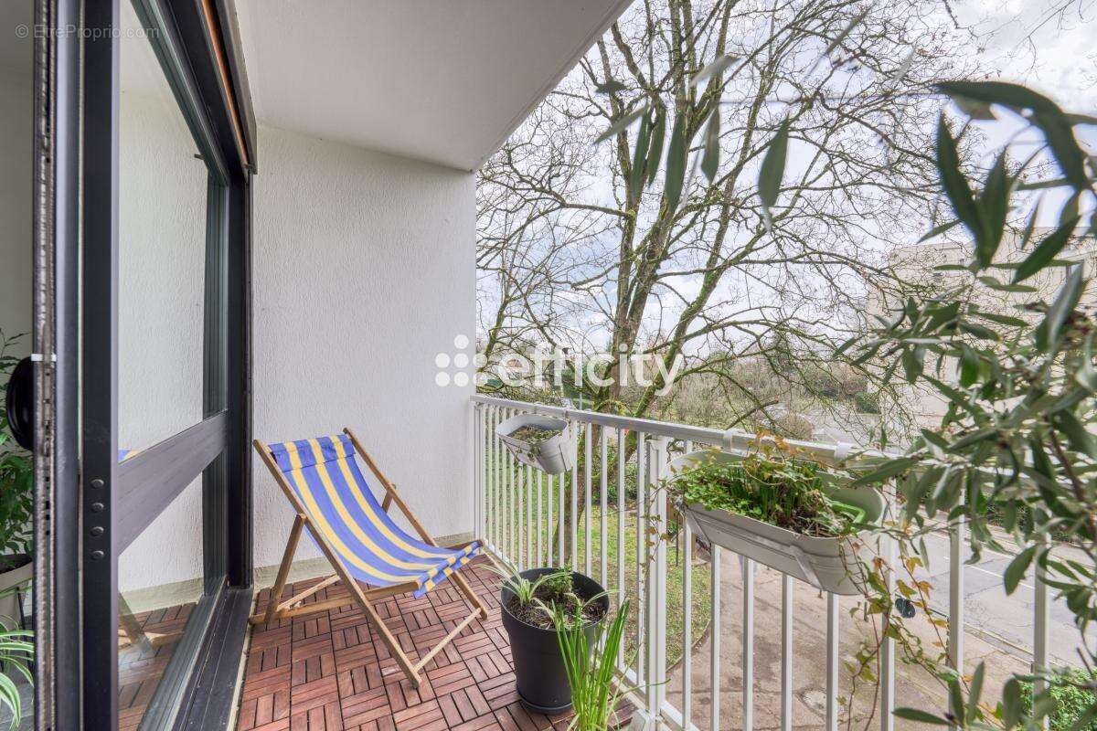 Appartement à VERRIERES-LE-BUISSON