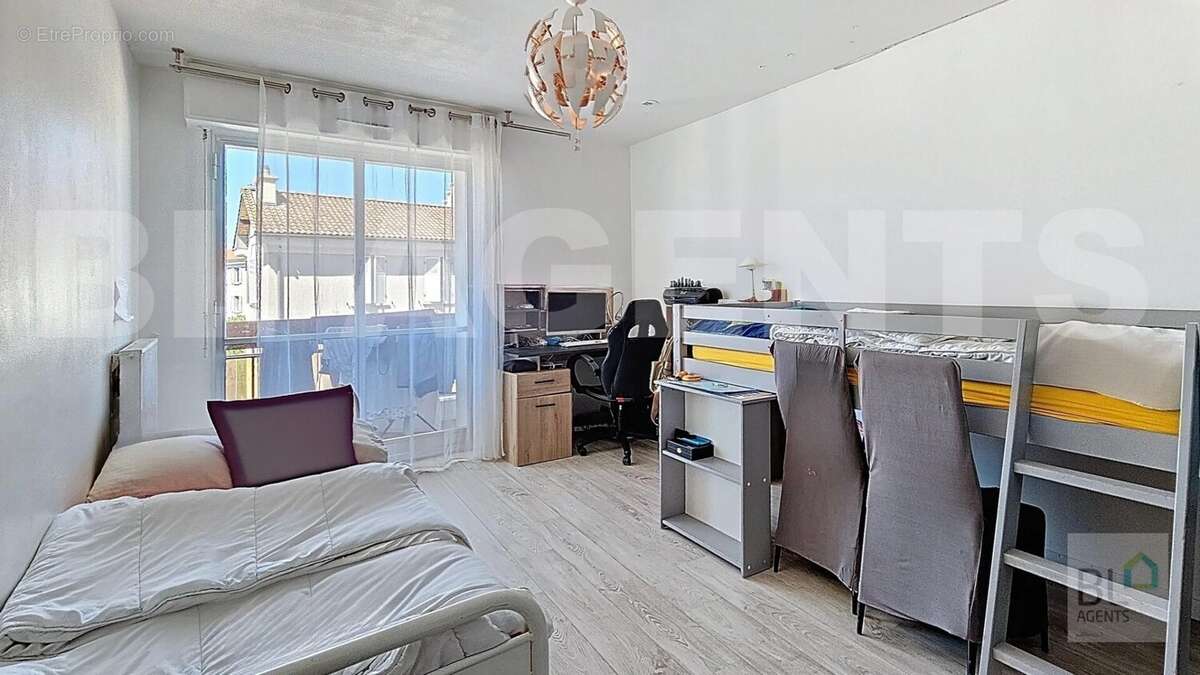 baali_00000_bb8230a - Appartement à MARSEILLE-10E