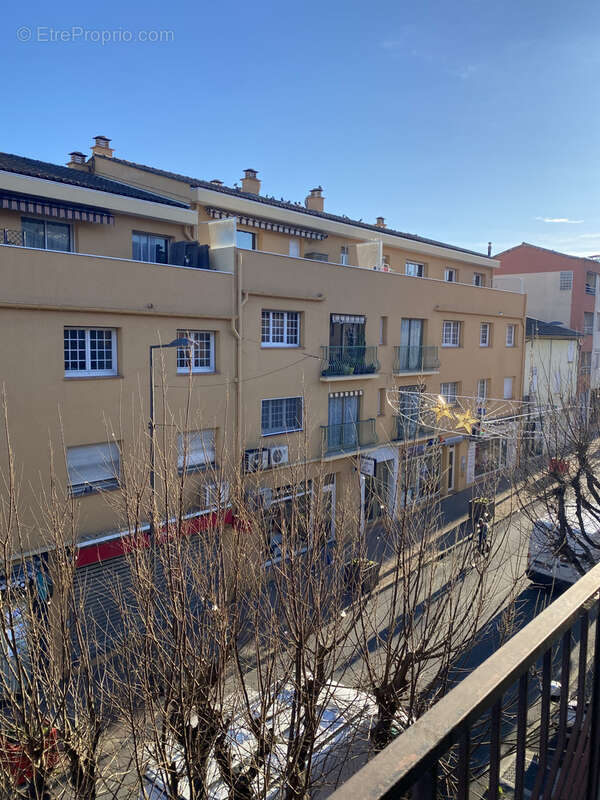 Appartement à PEYMEINADE