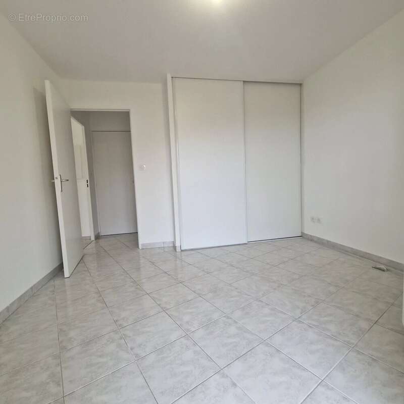 Appartement à VENCE