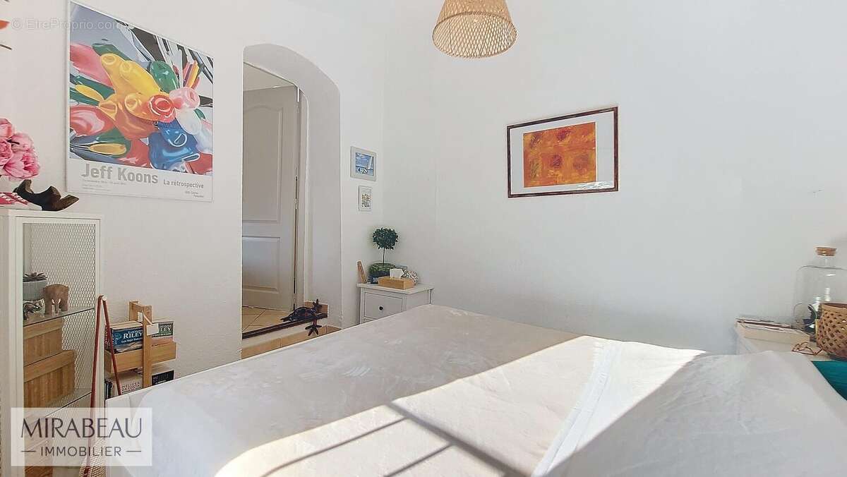 Appartement à POURRIERES