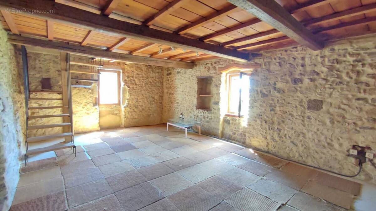 Maison à UZES
