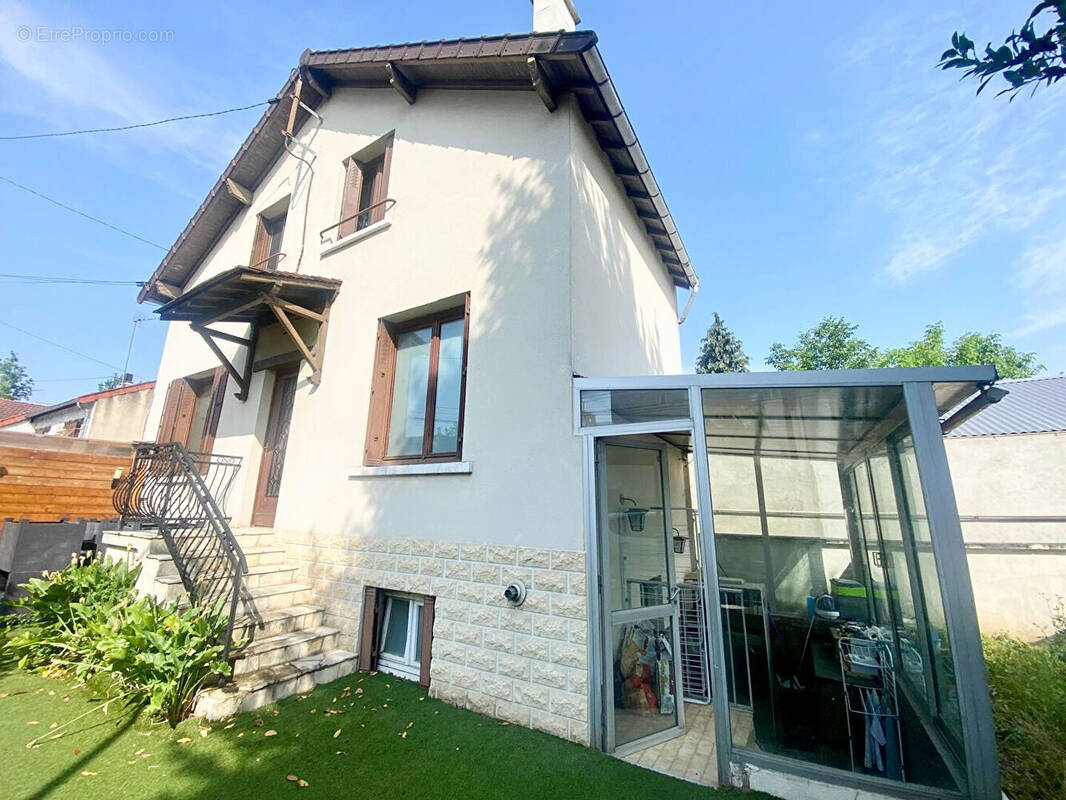 Maison à BEZONS