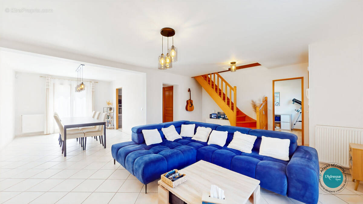 Maison à LA FERTE-ALAIS