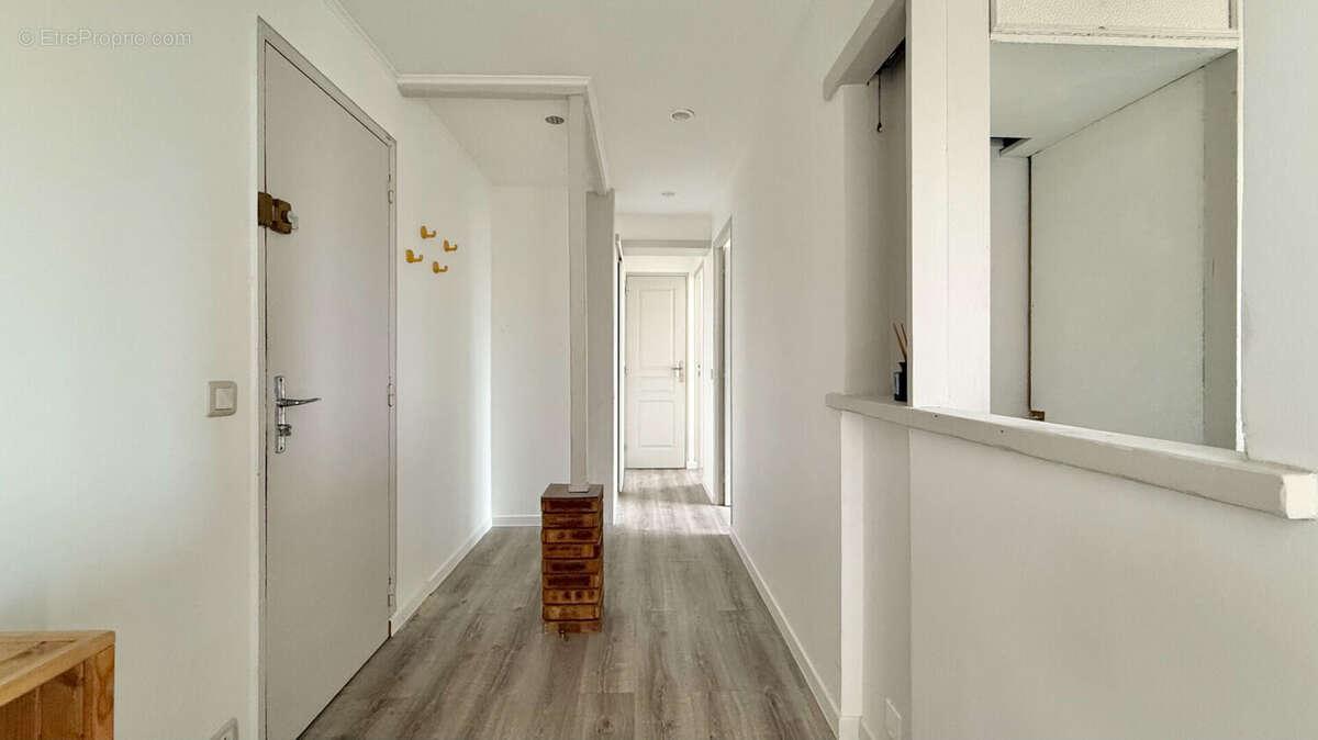 Appartement à CORBEIL-ESSONNES