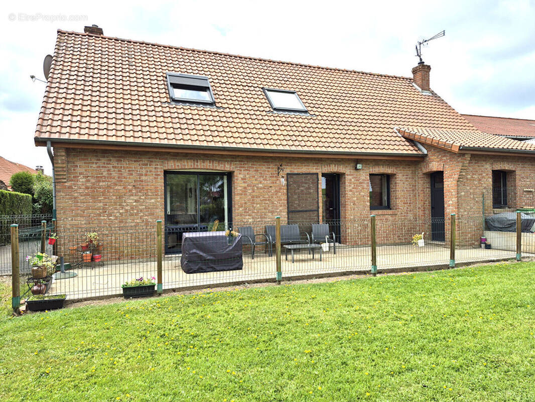 Maison à BLARINGHEM