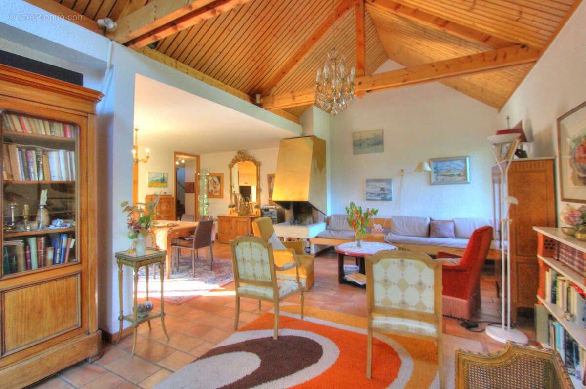 Maison à BARBERAZ