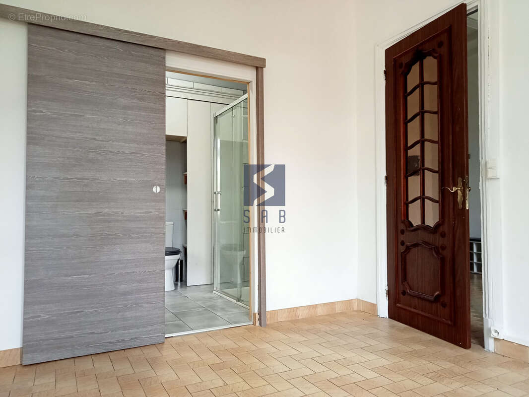 Appartement à BEAUCHASTEL