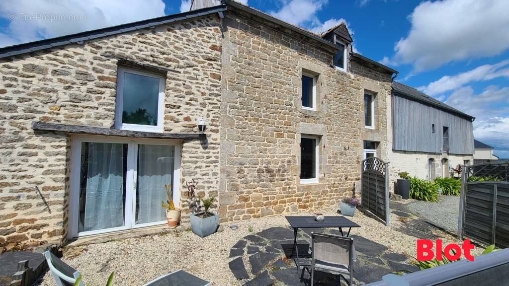 Maison à DINAN