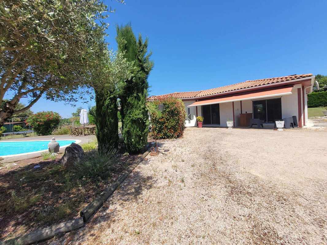 Maison à PUYCELCI