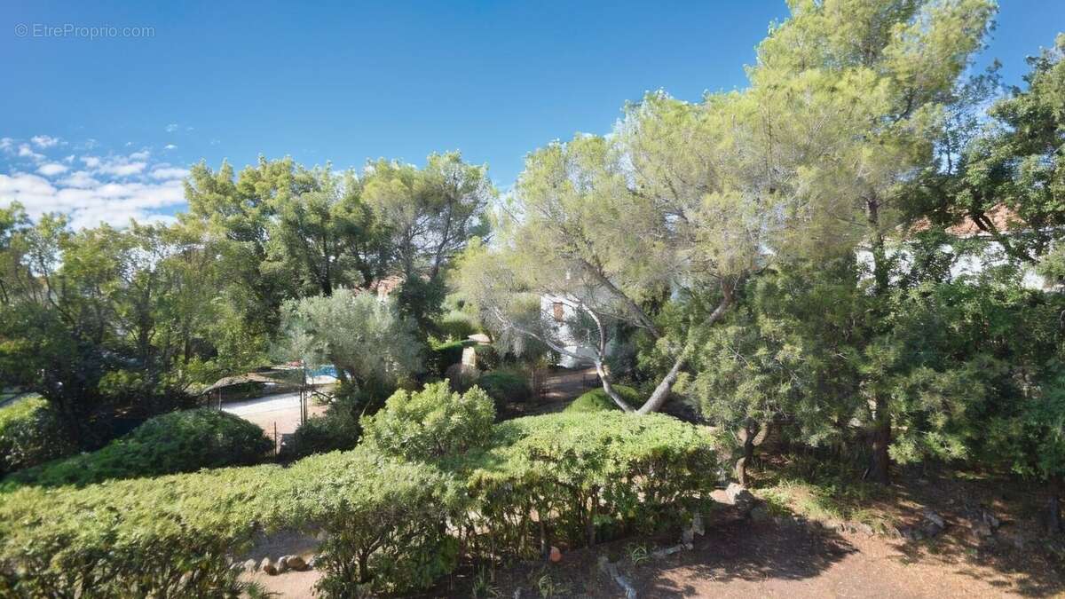 Maison à SAINT-RAPHAEL