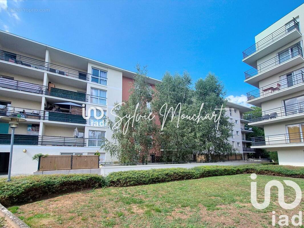 Photo 1 - Appartement à GUYANCOURT