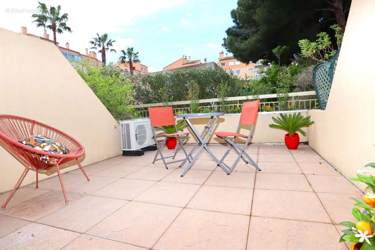 Appartement à HYERES