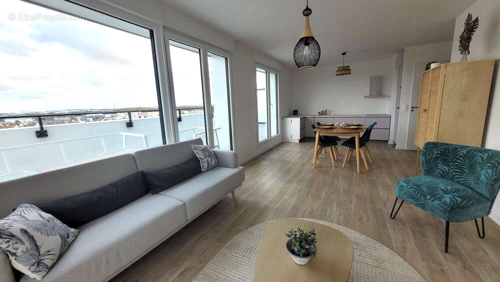 Appartement à FLEURY-SUR-ORNE