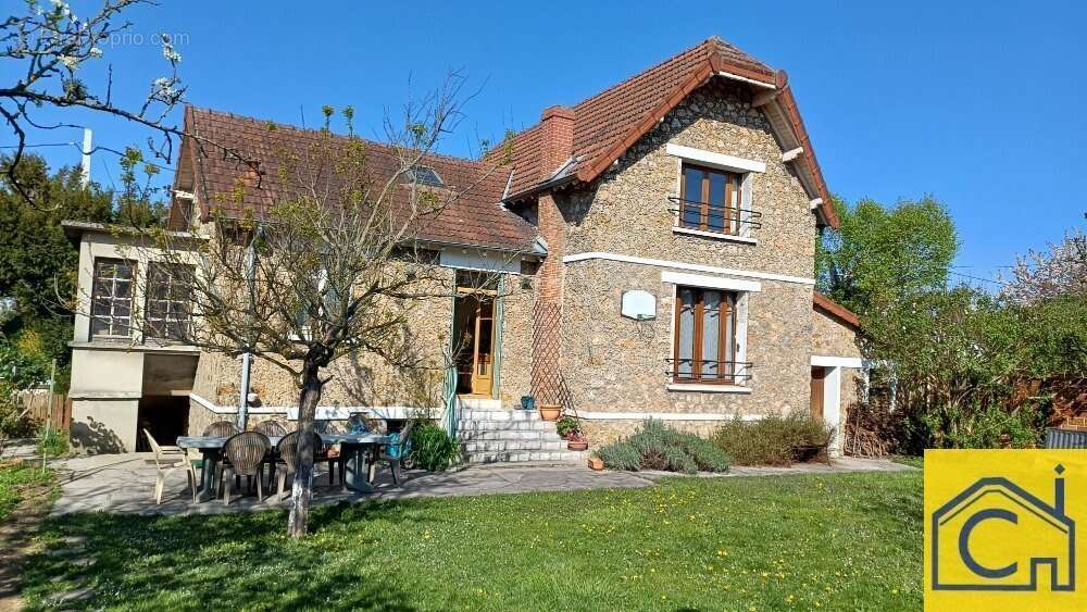 Maison à CORMEILLES-EN-PARISIS