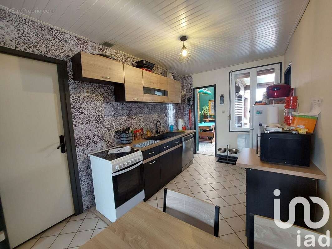 Photo 2 - Maison à ROISEL