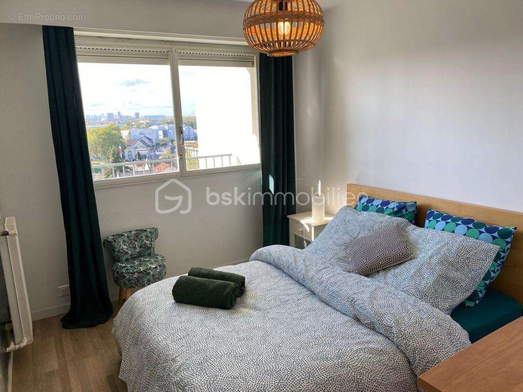 Appartement à LE BOURGET