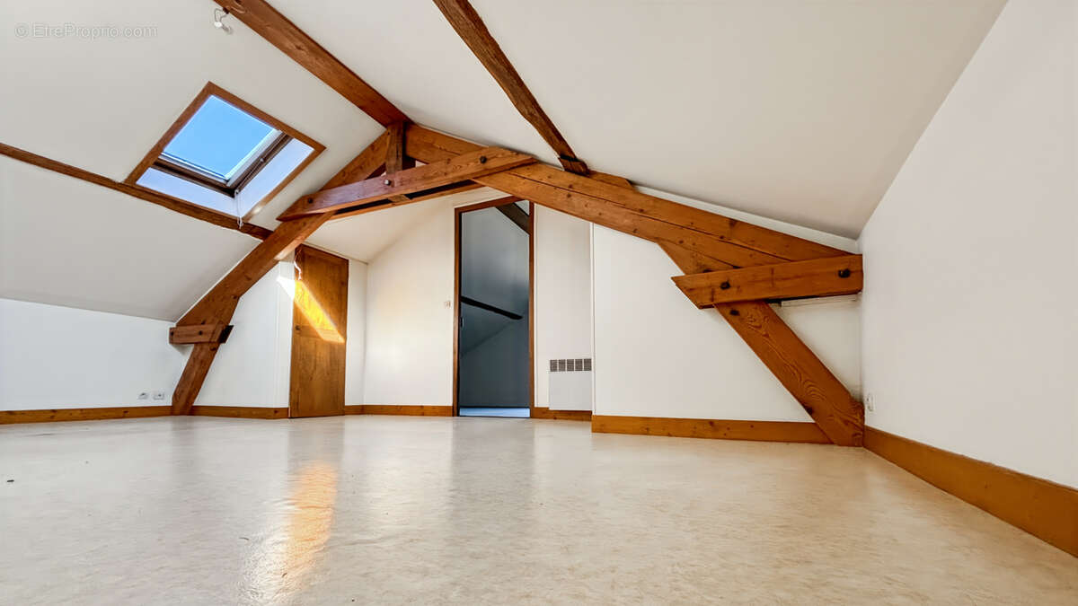 Maison à ETAMPES