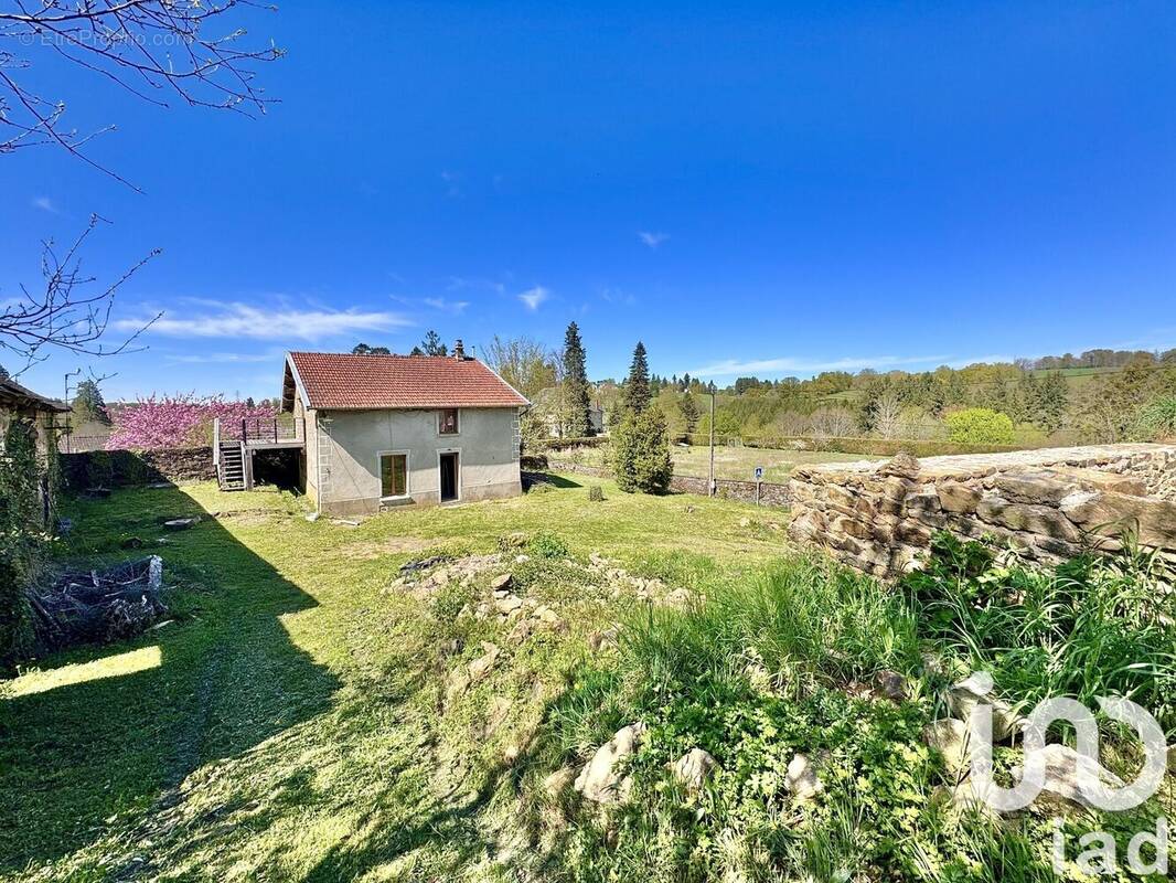 Photo 1 - Maison à CHATEAUNEUF-LA-FORET