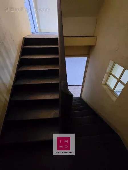 Maison à TRIE-SUR-BAISE