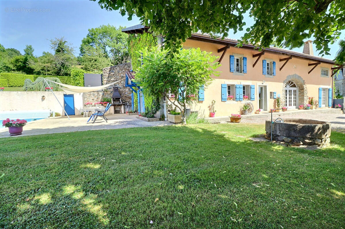 Maison à BALLAISON