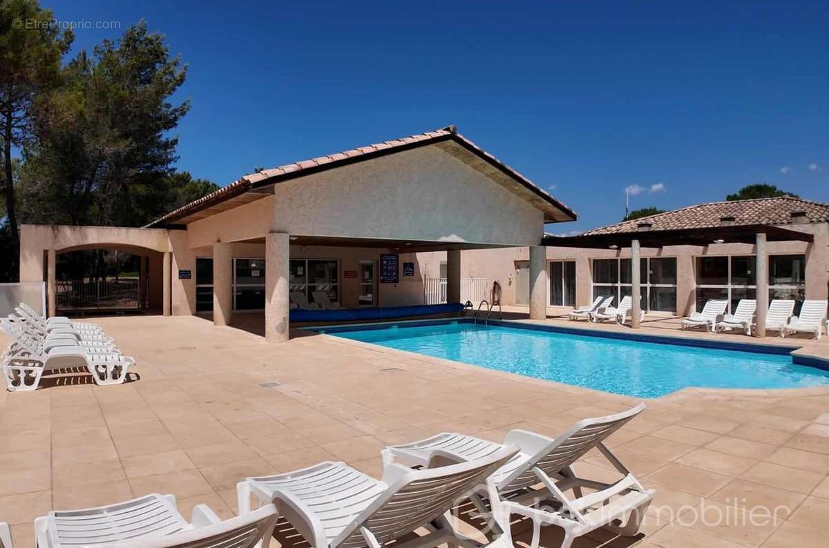 Maison à PUGET-SUR-ARGENS