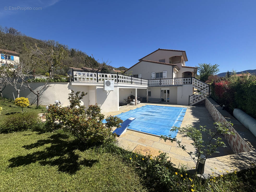 Maison à LA SAULCE