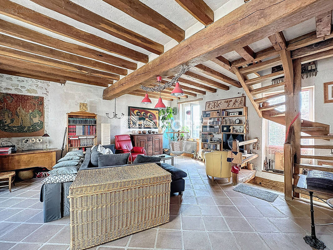 Maison à GOUSSAINVILLE