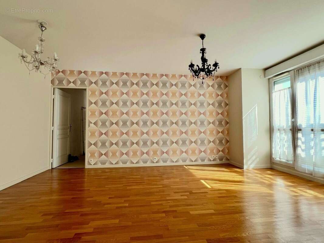 Appartement à SAINT-DENIS