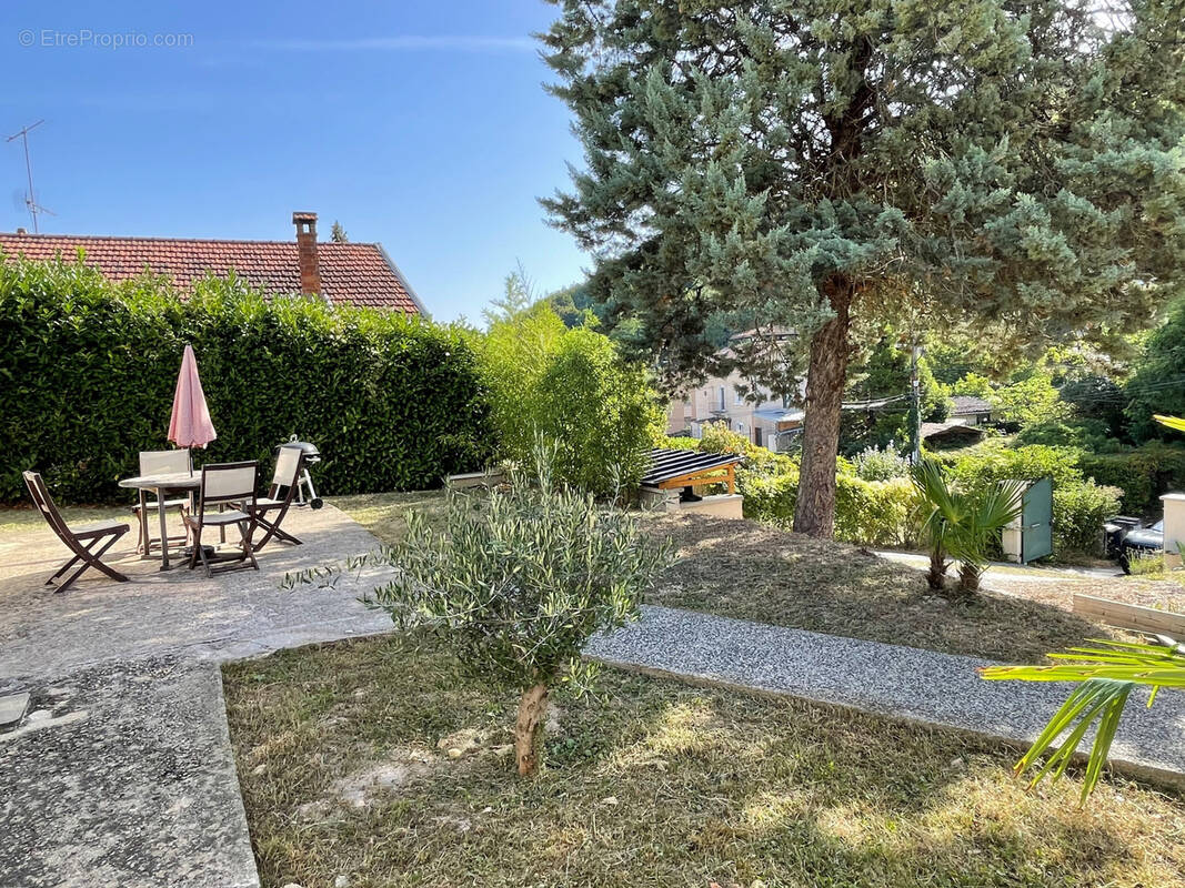 Maison à SAINT-ROMAIN-AU-MONT-D&#039;OR