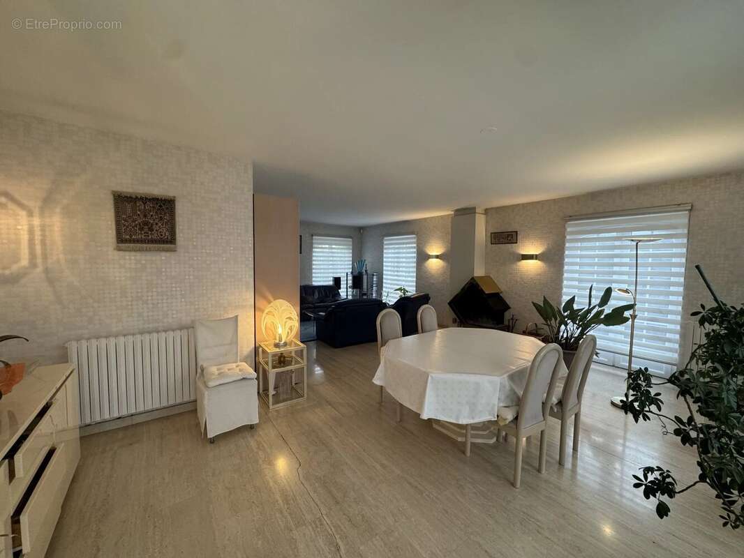 Maison à SAINT-HILAIRE-LEZ-CAMBRAI