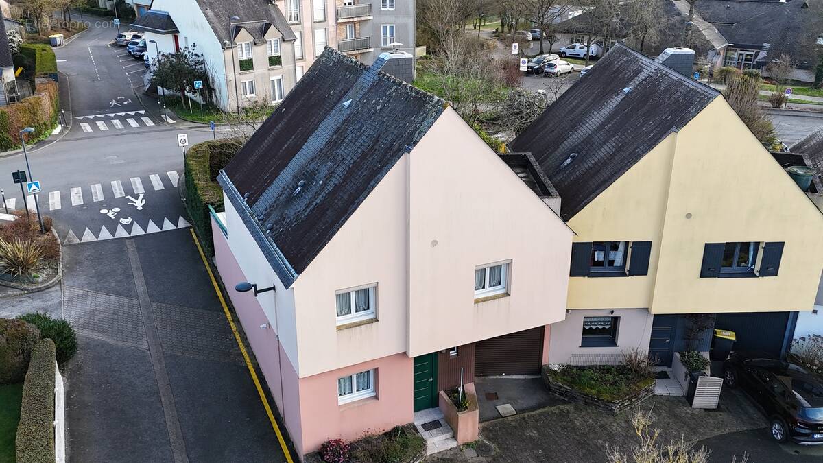n°2 - Maison à CHANTEPIE