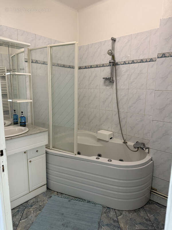 Appartement à LYON-8E
