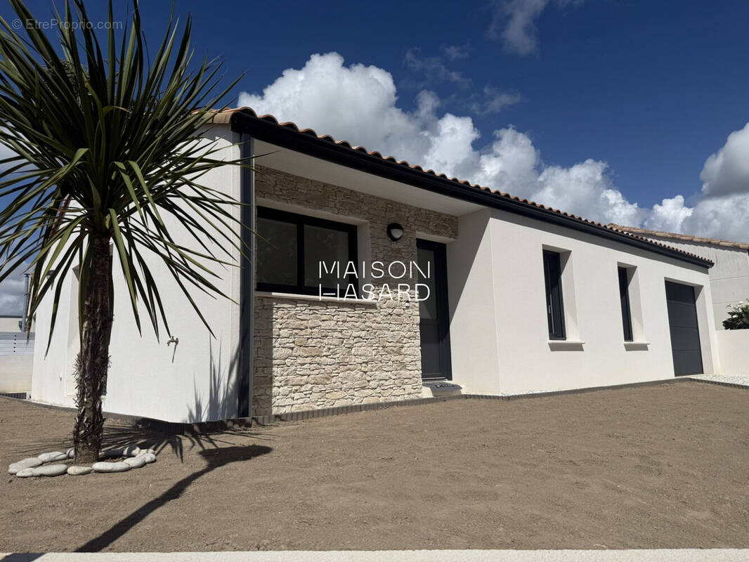 Maison à TALMONT-SAINT-HILAIRE