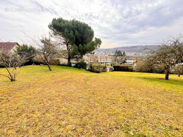 Terrain à PALAISEAU