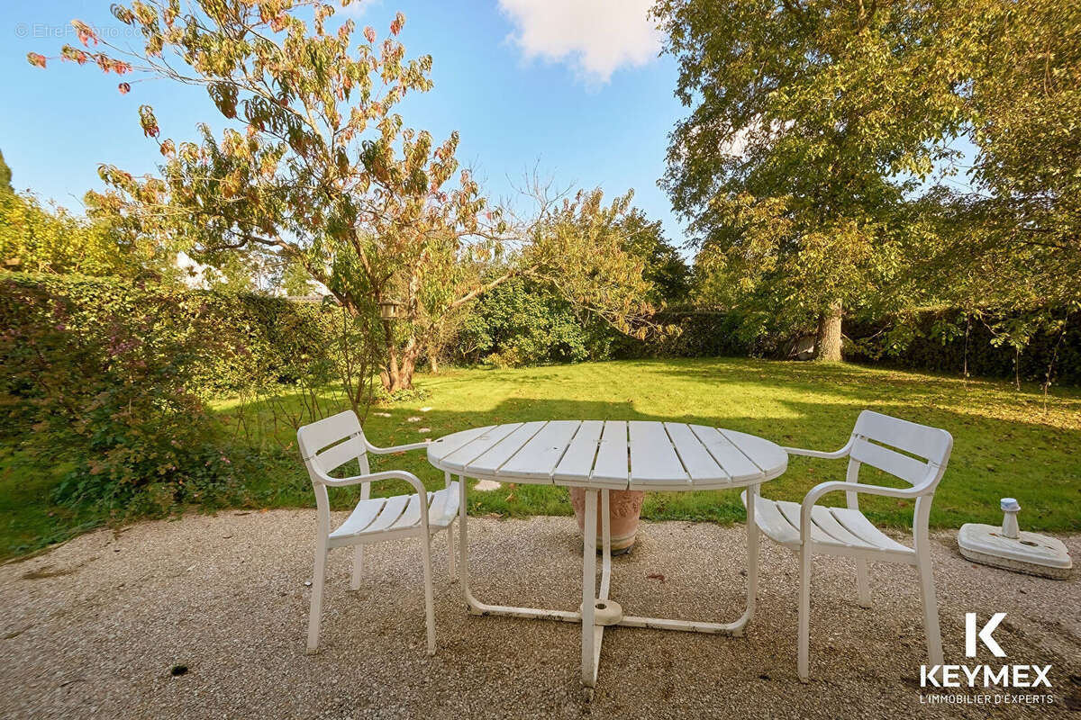 Maison à ENNERY
