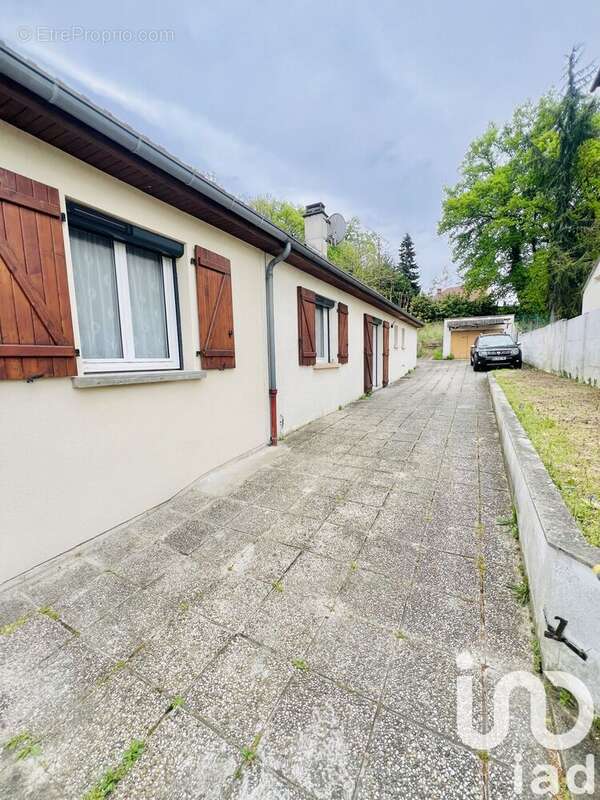 Photo 2 - Maison à VERNEUIL-EN-HALATTE