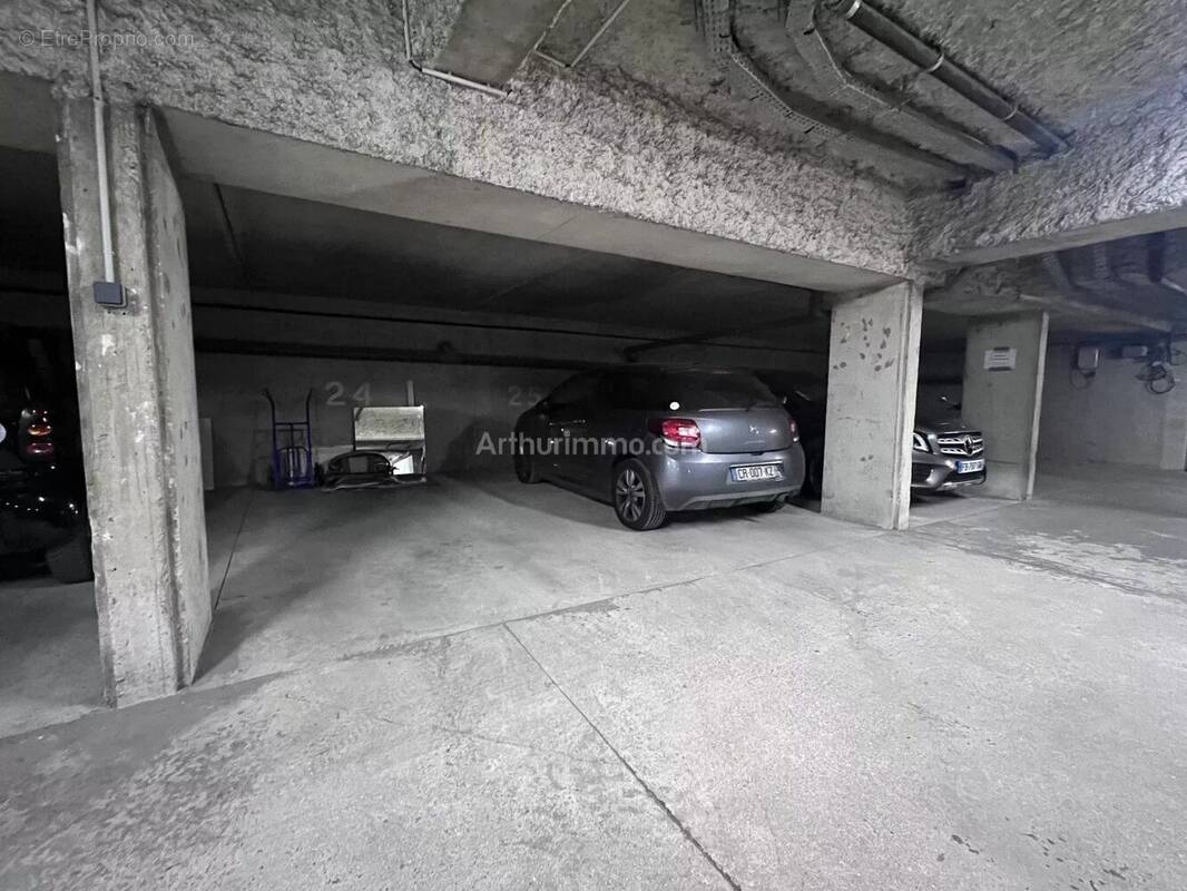 Parking à REIMS